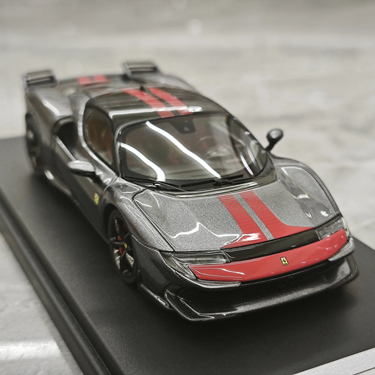 Look Smart Ferrari 2025 849 Testarossa coupe Grigio Silverstone Assetto Fiorano 1:43 – keräilyhartsimalli hartsi