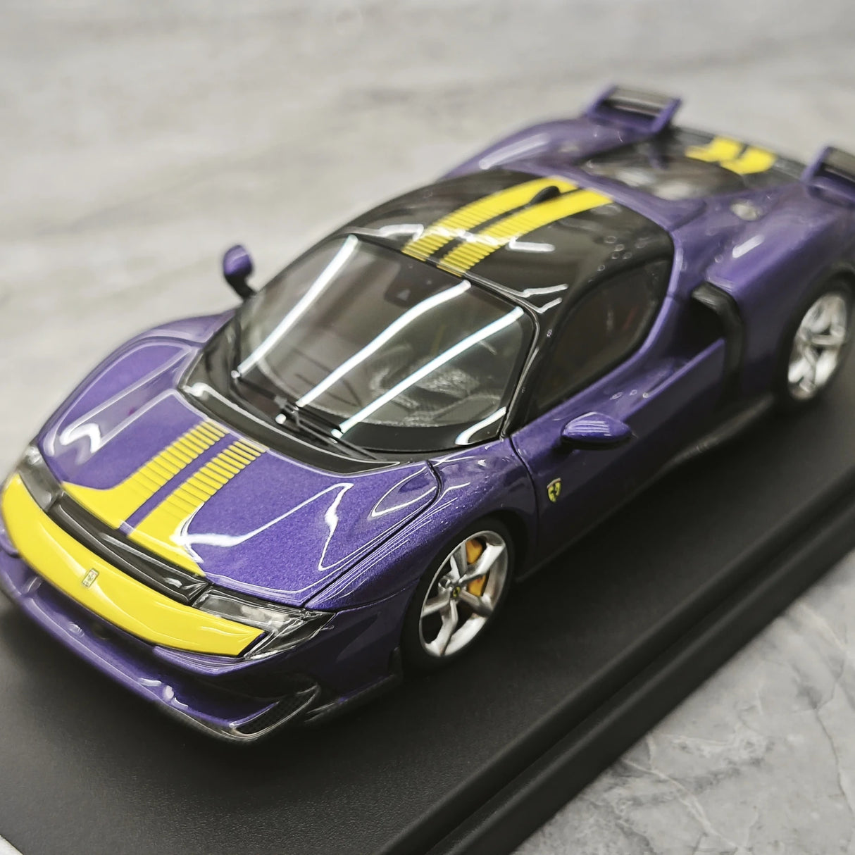 Look Smart Ferrari 2025 849 Testarossa coupe viola dino assetto Fiorano 1:43 – keräilyhartsimalli hartsi