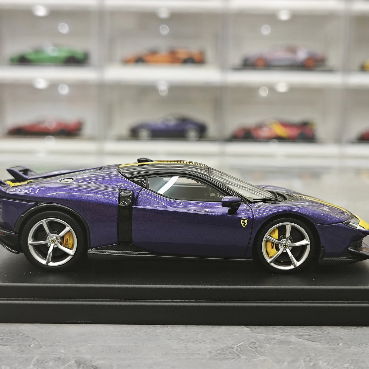 Look Smart Ferrari 2025 849 Testarossa coupe viola dino assetto Fiorano 1:43 – keräilyhartsimalli hartsi