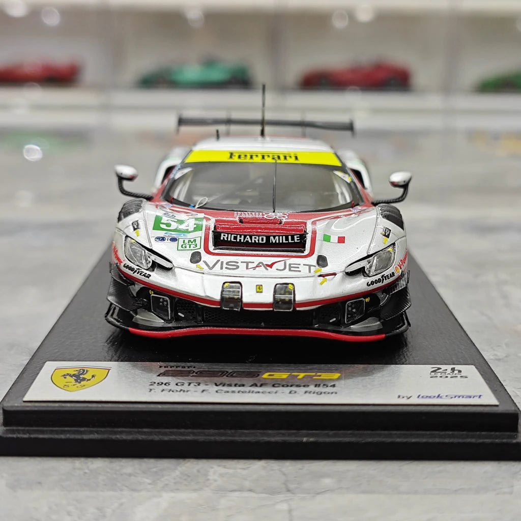 [Looksmart] 1:43 Ferrari 2025 296 LMGT3 54 Vista AF Corse 24h Le Mans Model Car Resin