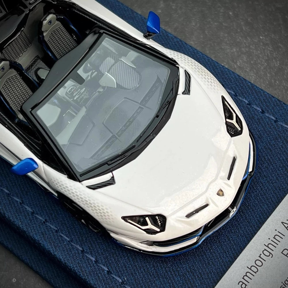 [Look Smart] 1:43 Lamborghini 2021 Aventador SVJ Xago bianco modellino di auto resina