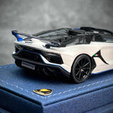 [Look Smart] 1:43 Lamborghini 2021 Aventador SVJ Xago ホワイト モデルカー レジン