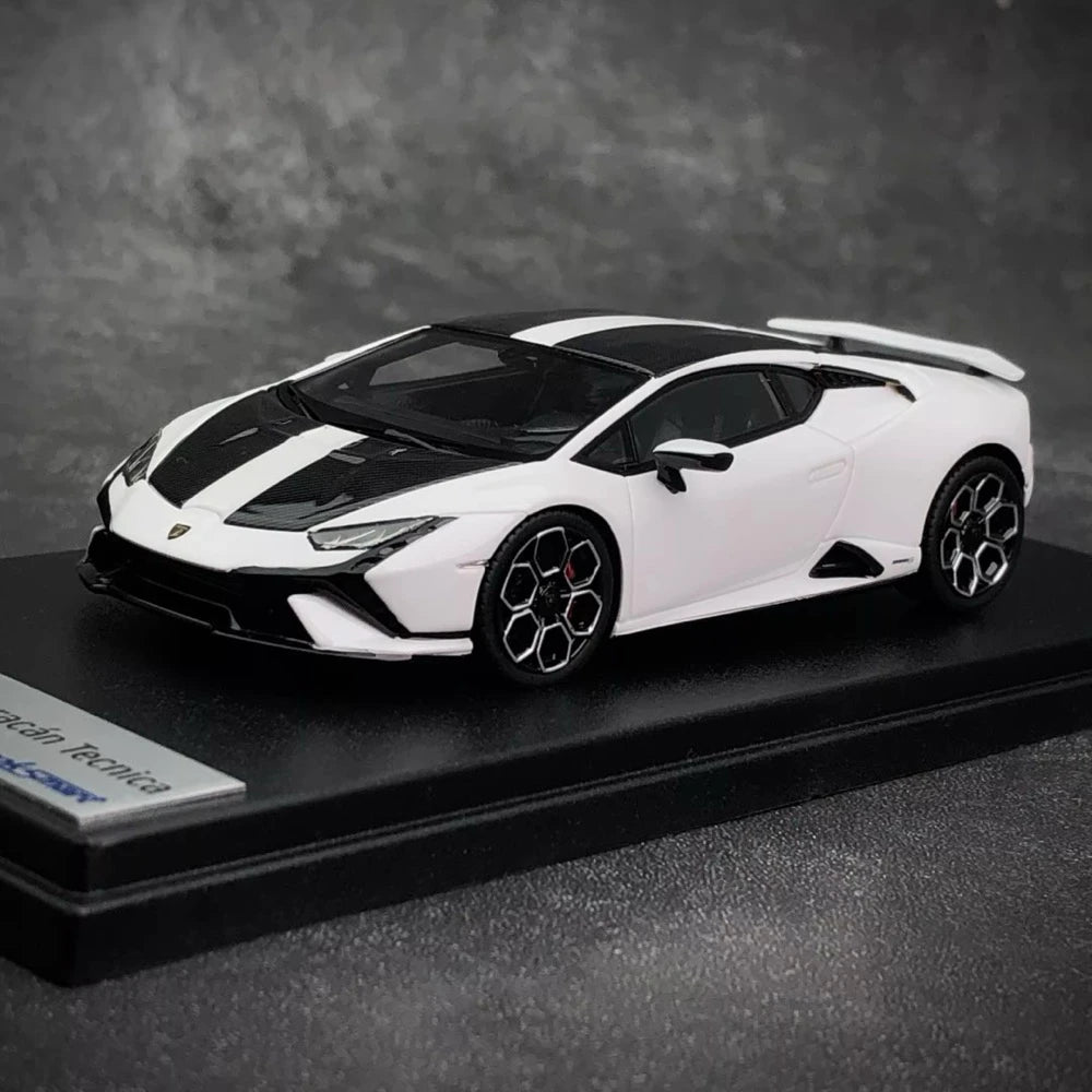 [Look Smart] 1:43 Lamborghini 2022 Huracan LP640-2 Tecnica White Model Car Resin