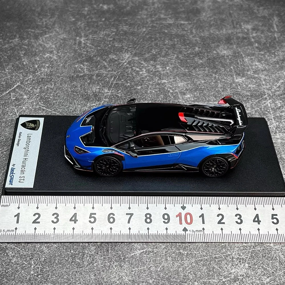 [Look Smart] 1:43 Lamborghini 2024 Huracan STJ Coupe Blue Model Car Resin