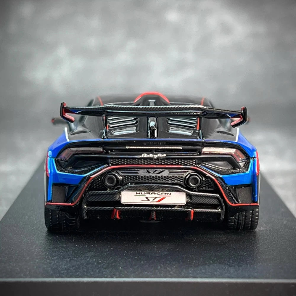 [Look Smart] 1:43 Lamborghini 2024 Huracan STJ Coupe Blue Model Car Resin