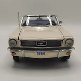 [MBI] 1:24 Ford 1966 Mustang Convertible White Model Car Die-Cast