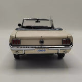 [MBI] 1:24 Ford 1966 Mustang Convertible White Model Car Die-Cast