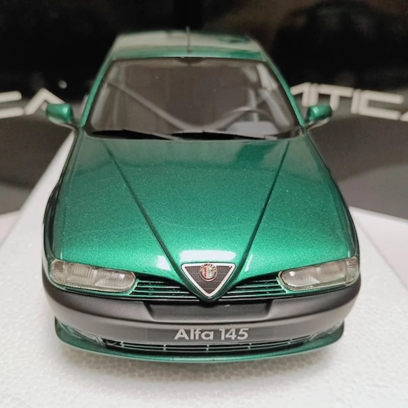 [MITICA] 1:18 Alfa Romeo 1994 145 Green Model Car Die-Cast