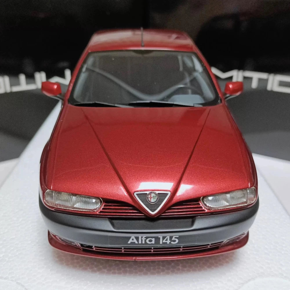 [MITICA] 1:18 Alfa Romeo 1994 145 rosso modellino di auto Die-Cast