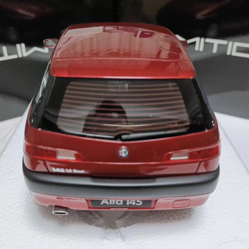 [MITICA] 1:18 Alfa Romeo 1994 145 rosso modellino di auto Die-Cast