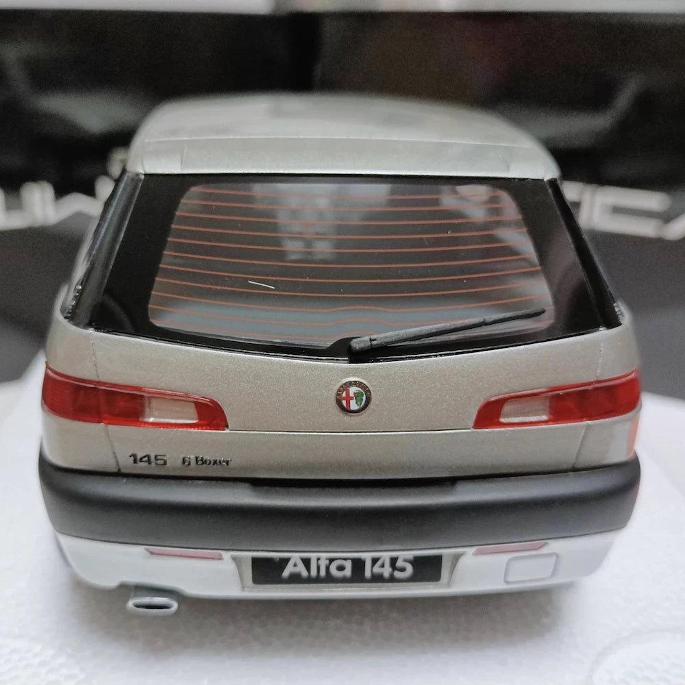 [MITICA] 1:18 Alfa Romeo 1994 145 Silver Model Car Die-Cast