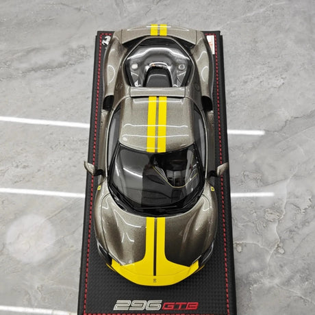 [MR Collection] 1:18 Ferrari 2021 296 GTB Racing Stripe Gray & Yellow Model Car Resin