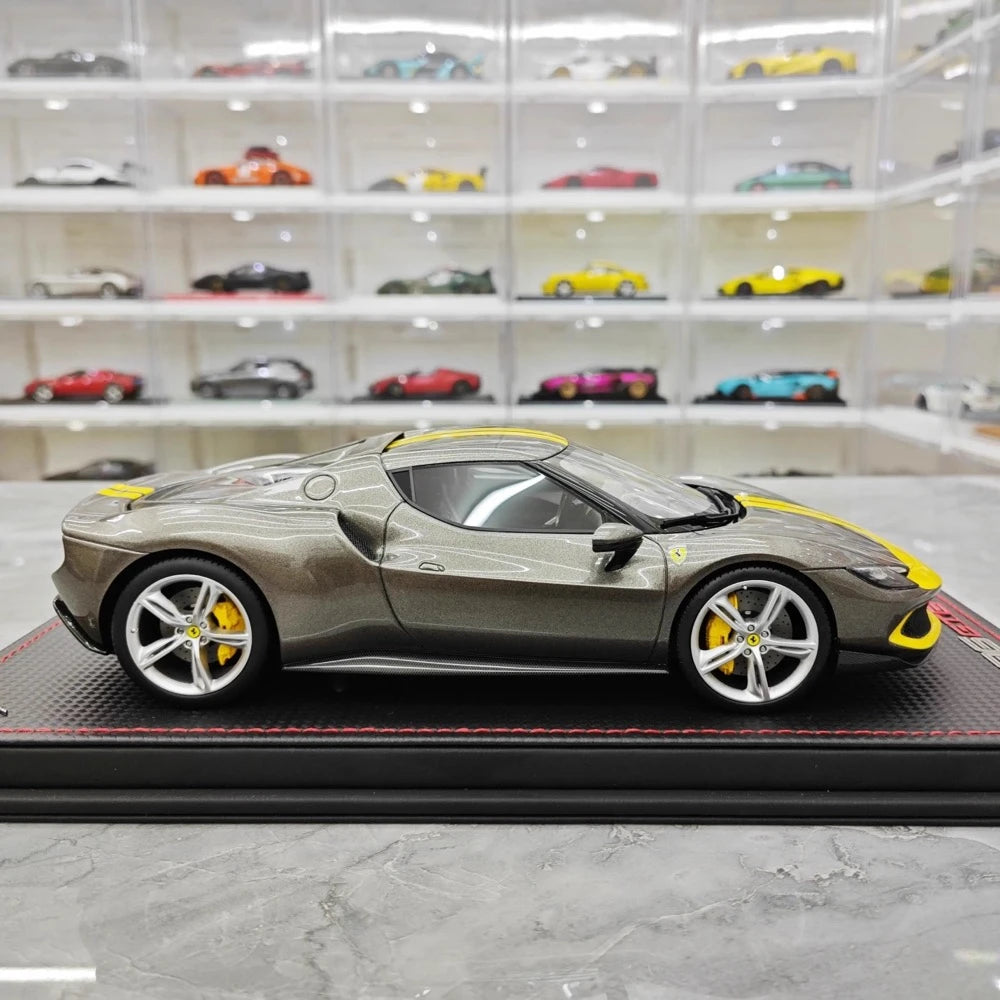 [MR Collection] 1:18 Ferrari 2021 296 GTB Racing Stripe Gray & Yellow Model Car Resin