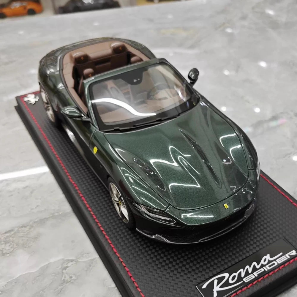[MR Collection] 1:18 Ferrari 2023 Roma Spider verde modellino di auto resina