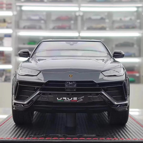 [MR Collection] 1:18 Lamborghini 2018 URUS S Gray Model Car Resin