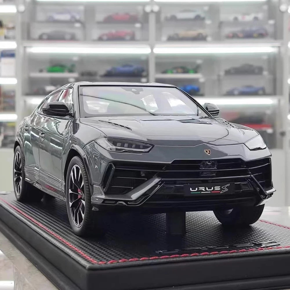 [MR Collection] 1:18 Lamborghini 2018 URUS S grigio modellino di auto resina