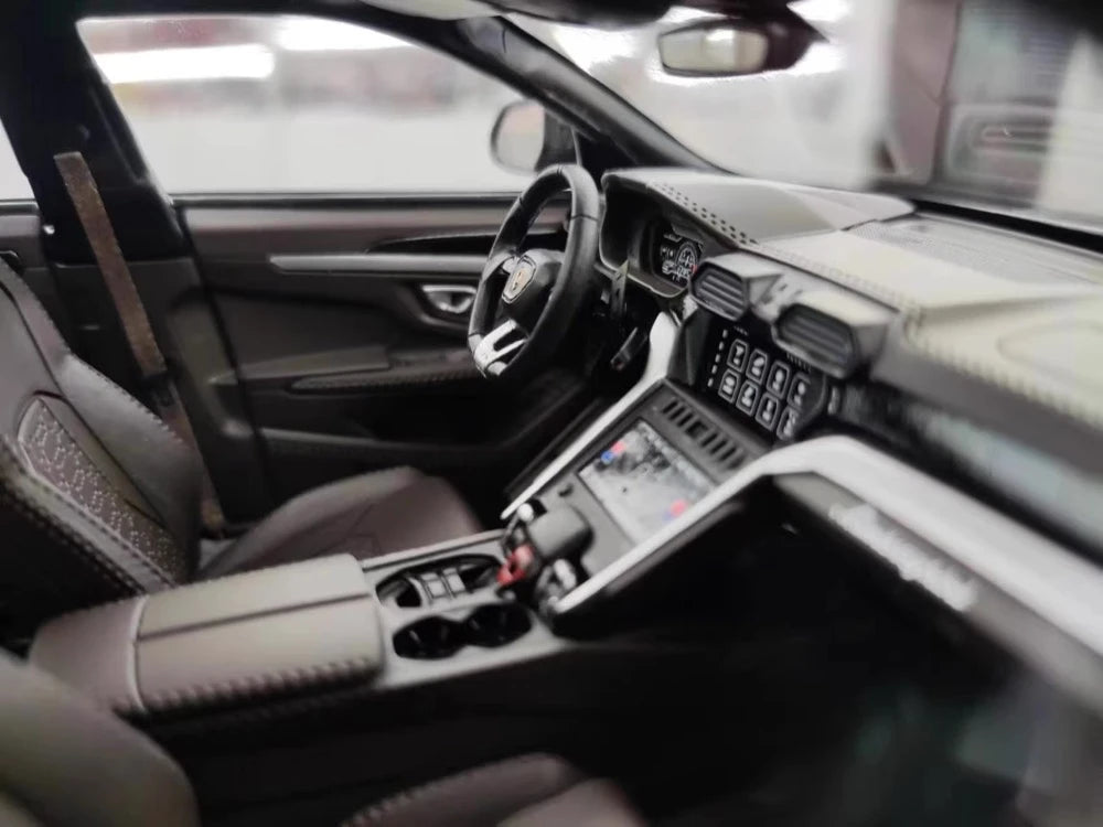 [MR Collection] 1:18 Lamborghini 2018 URUS S Gray Model Car Resin