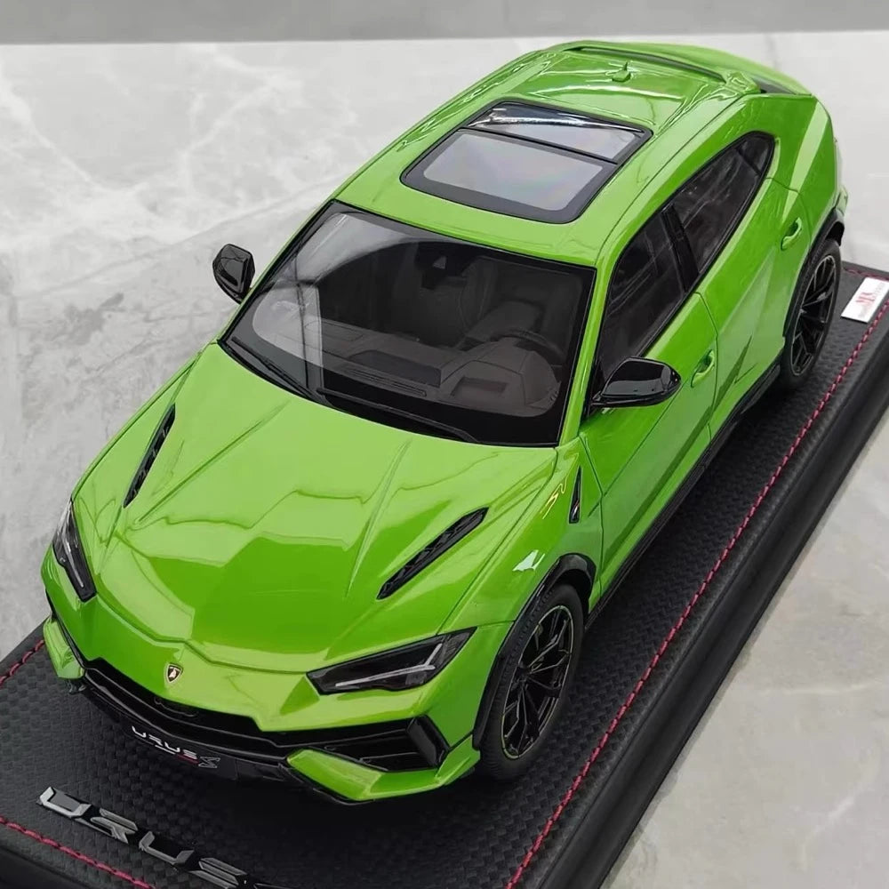 [MR Collection] 1:18 Lamborghini 2018 URUS S Green Model Car Resin
