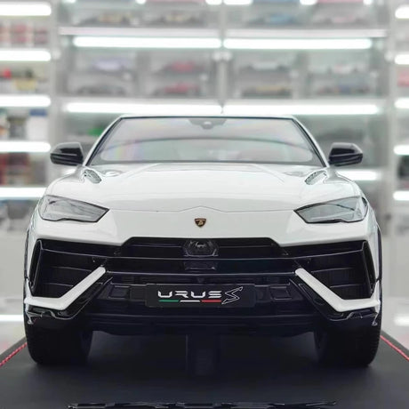 [MR Collection] 1:18 Lamborghini 2018 URUS S White Model Car Resin