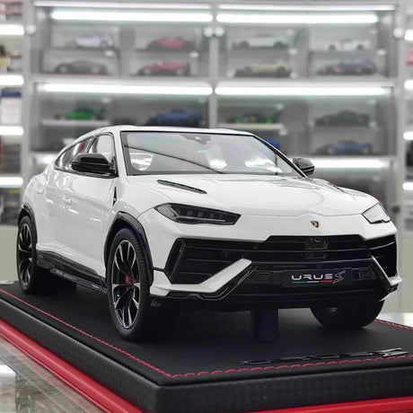 [MR Collection] 1:18 Lamborghini 2018 URUS S White Model Car Resin