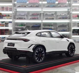 [MR Collection] 1:18 Lamborghini 2018 URUS S White Model Car Resin