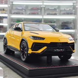 [MR Collection] 1:18 Lamborghini 2018 URUS S Yellow Model Car Resin