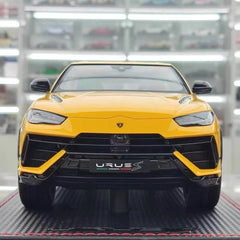 [MR Collection] 1:18 Lamborghini 2018 URUS S Yellow Model Car Resin