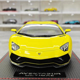 [MR Collection] 1:18 Lamborghini 2021 Aventador LP 780-4 Ultimae Yellow Model Car Resin