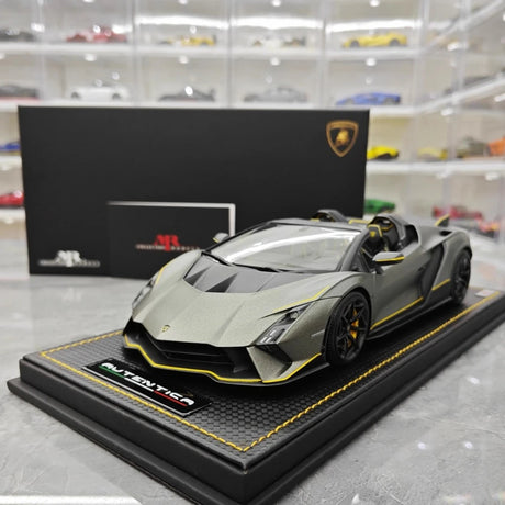 [MR Collection] 1:18 Lamborghini 2023 Autentica Roadster Green Model Car Resin