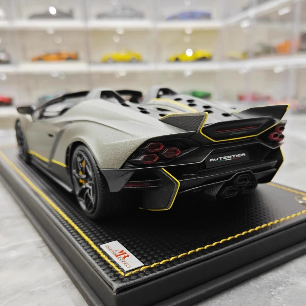 [MR Collection] 1:18 Lamborghini 2023 Autentica Roadster Green Model Car Resin