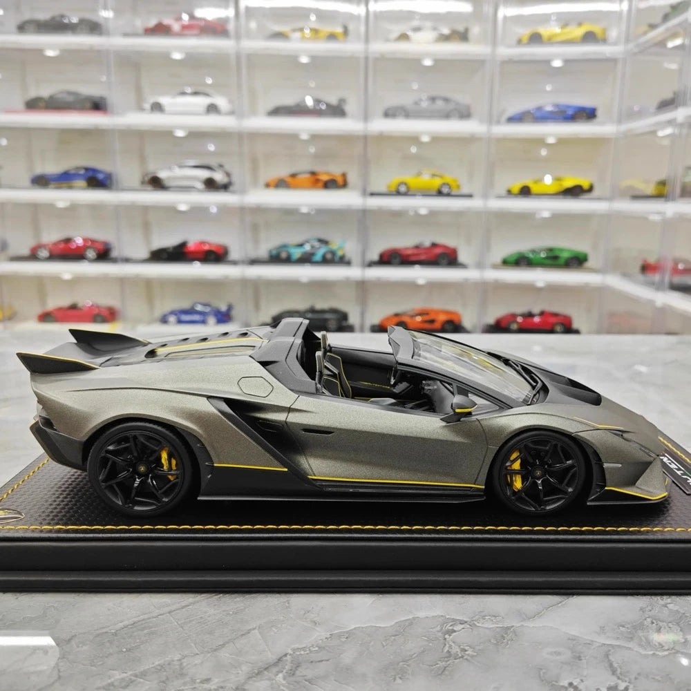 [MR Collection] 1:18 Lamborghini 2023 Autentica Roadster Green Model Car Resin