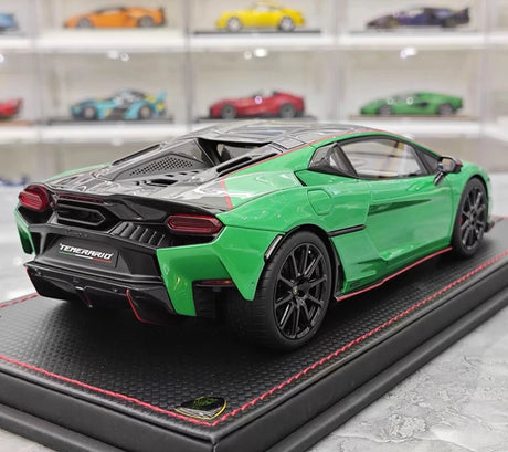 [MR Collection] 1:18 Lamborghini 2025 Temerario Green Model Car Resin