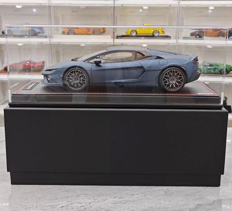 [MR Collection] 1:18 Lamborghini 2025 Temerario Matte Blue Model Car Resin