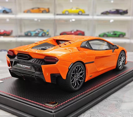 [MR Collection] 1:18 Lamborghini 2025 Temerario Orange Model Car Resin