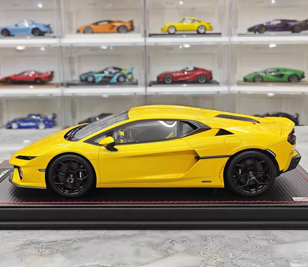 [MR Collection] 1:18 Lamborghini 2025 Temerario Yellow Model Car Resin