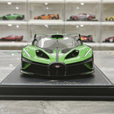 MR Collection Bugatti 2021 Bolide Green 1:18 – samlarobjekt resinmodellresin