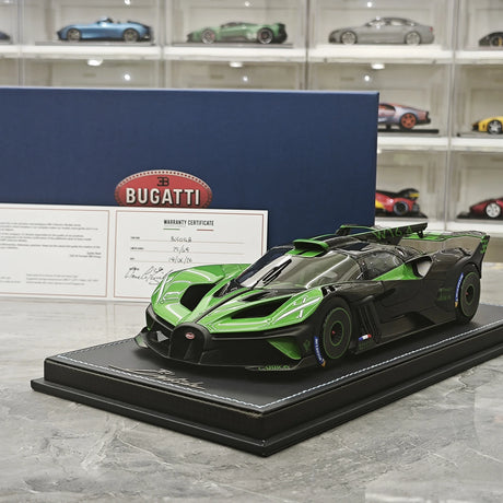 MR Collection Bugatti 2021 Bolide Green 1:18 – samlarobjekt resinmodellresin