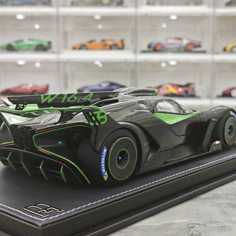 MR Collection Bugatti 2021 Bolide Green 1:18 – samlarobjekt resinmodellresin