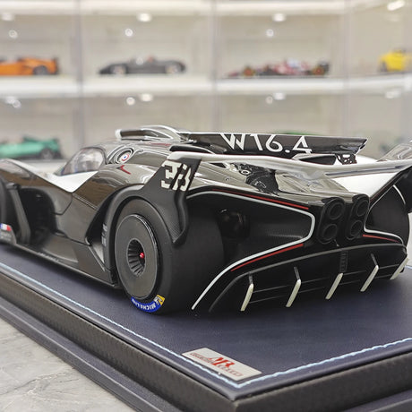 MR Collezione Bugatti 2021 Bolide White 1:18 – Resina modello in resina collezionabile (MR Collection)