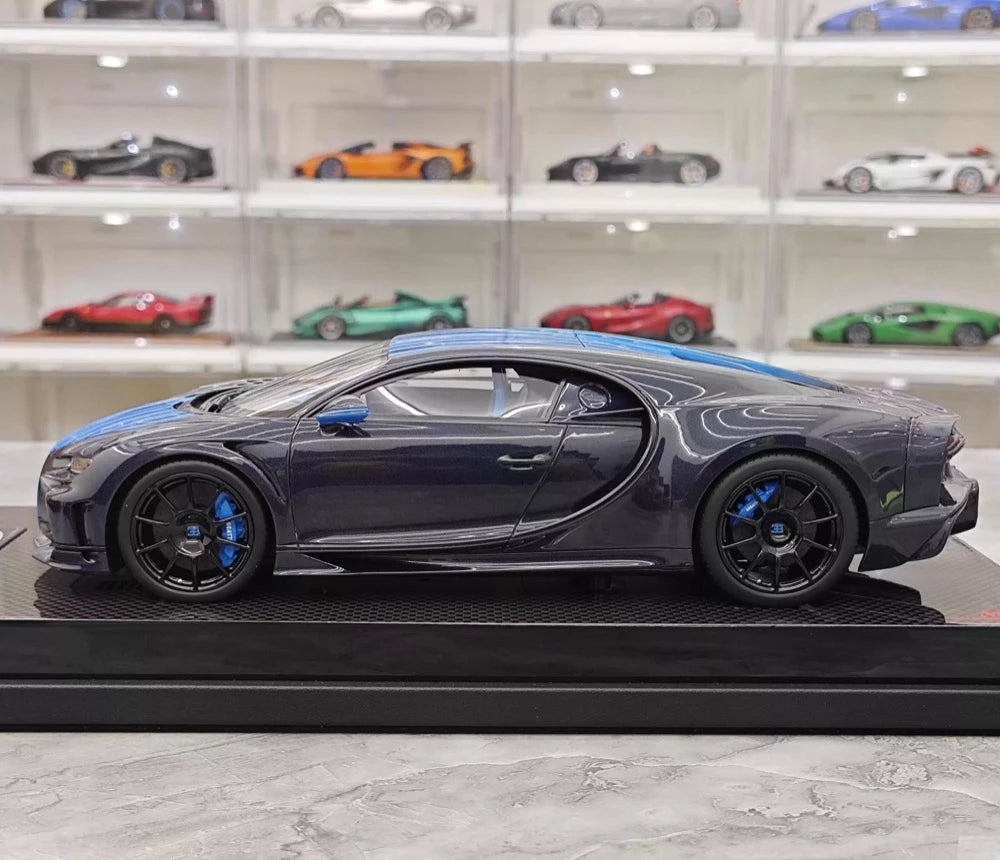 [MR Collection] 1:18 Bugatti 2024 Chiron Super Sport Carbon Blue Model Car Resin