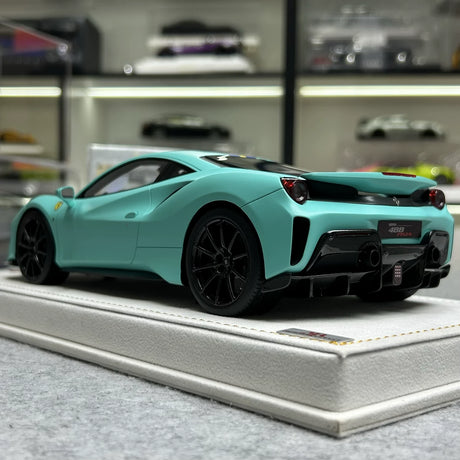 MR Collezione Ferrari 2018 488 Pista Matte Tiffany Blue Racing Stripe 1:18 – Modello in resina collezionabile (MR Collection)