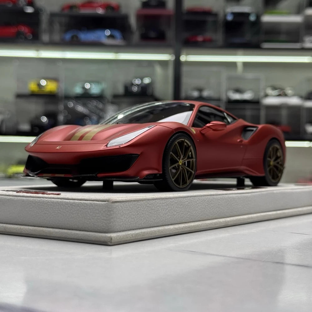 [MR Collection] 1:18 Ferrari 2019 488 Pista Red Model Car Resin