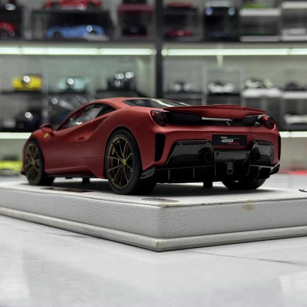 [MR Collection] 1:18 Ferrari 2019 488 Pista Red Model Car Resin