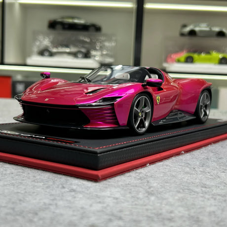 MR Collezione Ferrari 2022 Daytona SP3 Pink 1:18 – Resina da collezione per modelli in resina (MR Collection)