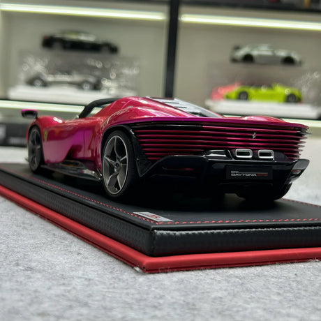 MR Collezione Ferrari 2022 Daytona SP3 Pink 1:18 – Resina da collezione per modelli in resina (MR Collection)