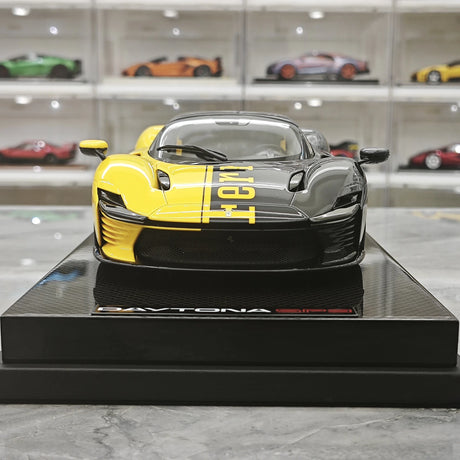 MR Collection Ferrari 2023 Daytona SP3 599+1 Giallo Modena Shiny Carbon 1:18 – Collectible resin Model resin