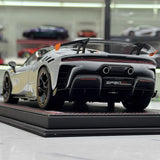 [MR Collection] 1:18 Ferrari 2023 SF90 XX Stradale argento modellino di auto resina