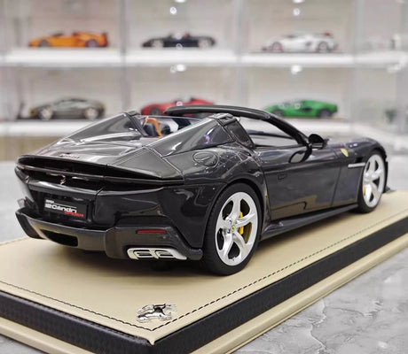 [MR Collection] 1:18 Ferrari 2024 12Cilindri Spider Black Model Car Resin