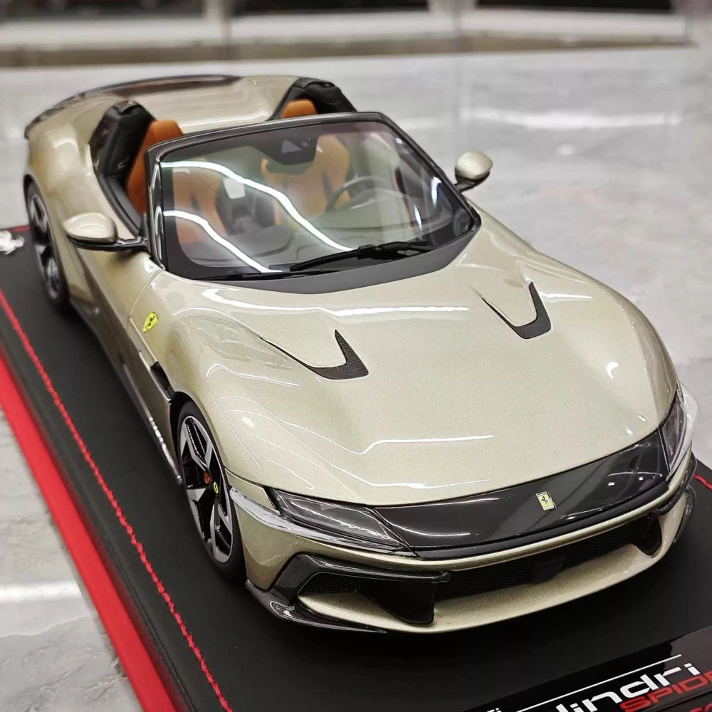 [MR Collection] 1:18 Ferrari 2024 12Cilindri Spider Gold Model Car Resin