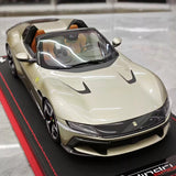 [MR Collection] 1:18 Ferrari 2024 12Cilindri Spider Gold Model Car Resin